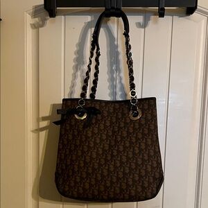 LIKE NEW💗CHRISTIAN DIOR TOTE💗💗💗